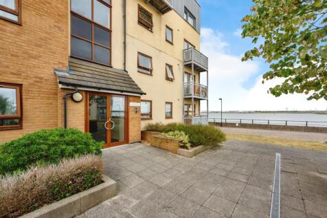 North Star Boulevard, GREENHITHE, Kent, DA9