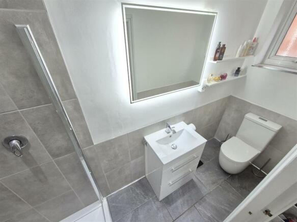 En-Suite Shower Room
