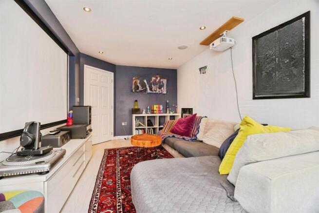 3 bed Detached for sale Image 5