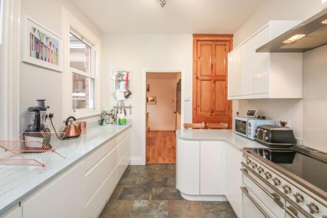 Kitchen/Breakfast