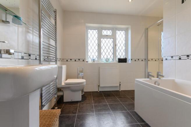 Ensuite to Master