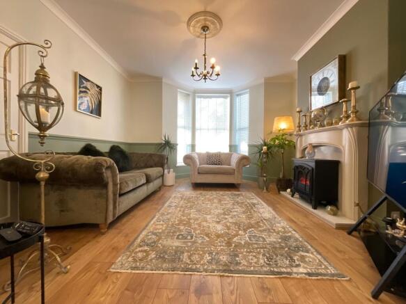 4 bed Terraced for sale Image 6
