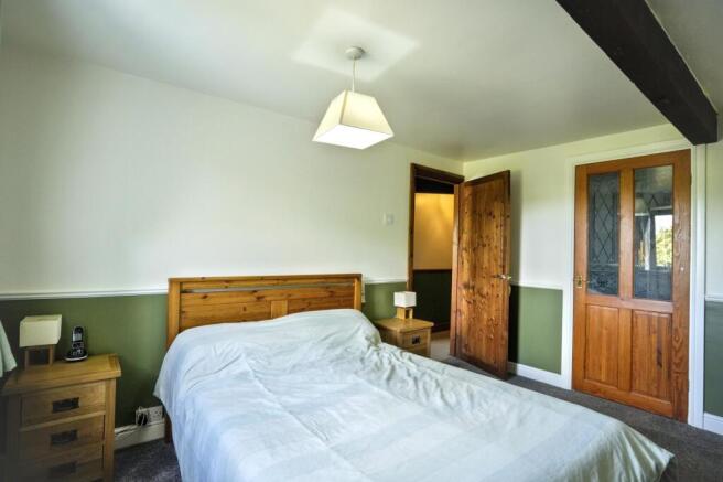 3 bed Barn Conversion for sale Image 12