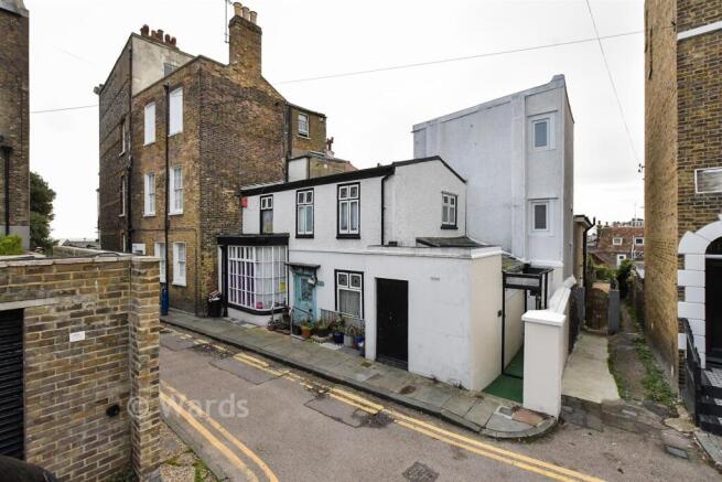 3-bed terraced on Abbots Hill, Ramsgate, Kent, £249,950