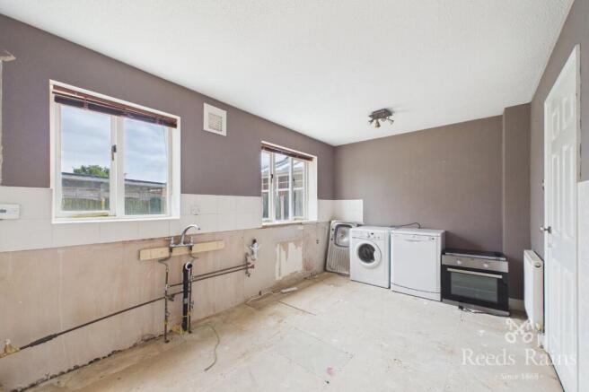 3 bed Link Detached House for sale Image 8