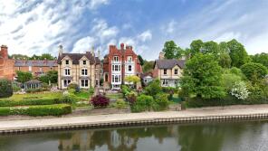 13 The Vines, Severn Bank, Shrewsbury SY1 2JD
