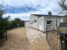 1 Graden, Maes Cynfaen, Holywell CH8 8LA