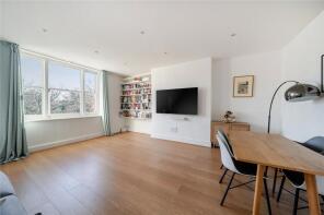 Garden Flat, 6, Lancaster Drive, London NW3 4HA