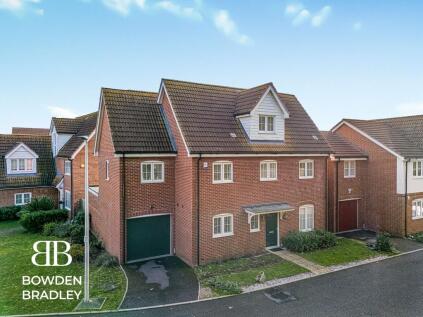 Birnam Crescent, Chigwell, IG7