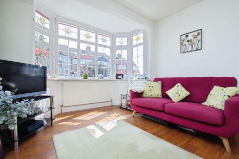 Salcombe Drive, Morden, SM4