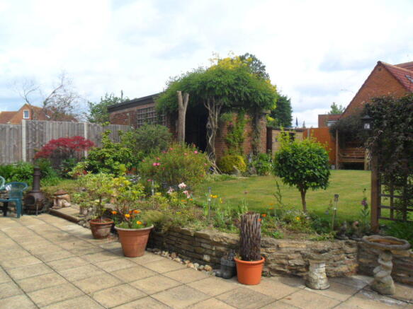 Photo 11