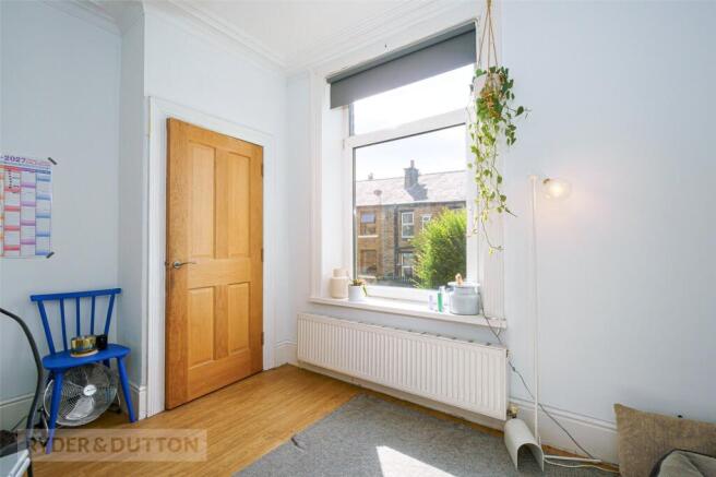 3 bed Terraced for sale Image 6