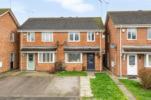 62, Stratfield Way, Kettering NN15 6GS