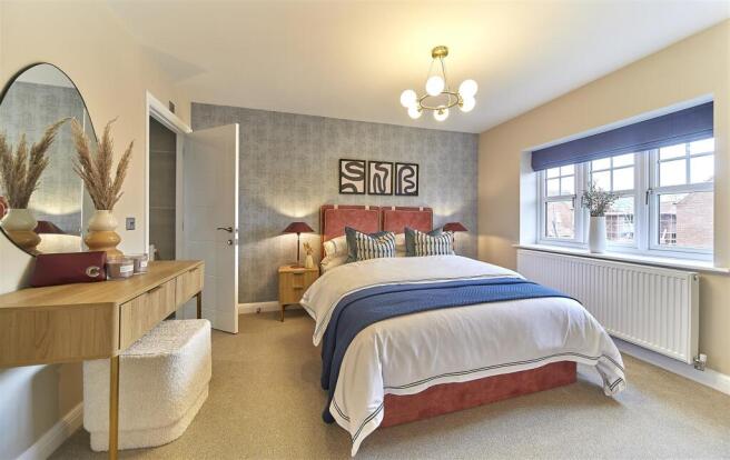4 bed Detached for sale Image 6