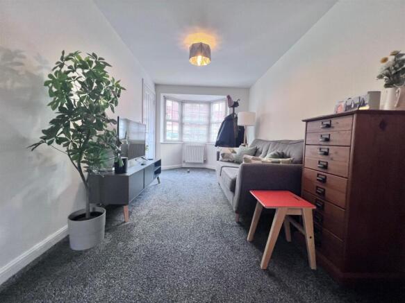 Reception Room 1.jpg