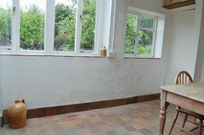 GARDEN ROOM