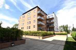 32, Dorchester Mansions, Old Bracknell Lane West, Bracknell RG12 7NW
