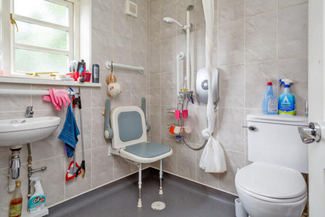 Bed 4 Ensuite