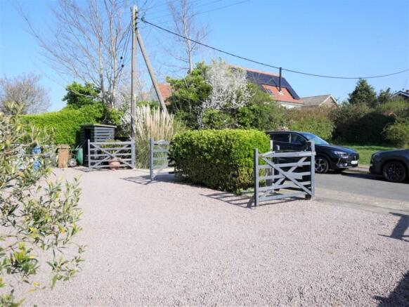 ON OFF DRIVEWAY