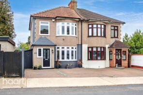 4, Mcintosh Road, Romford RM1 4JU