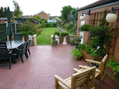 Outside Photo 4