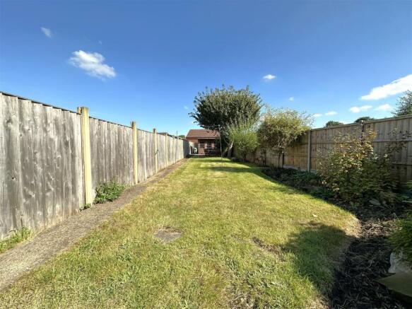 Generous Garden 802