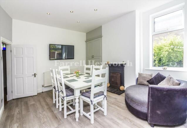 Dining Room image 3