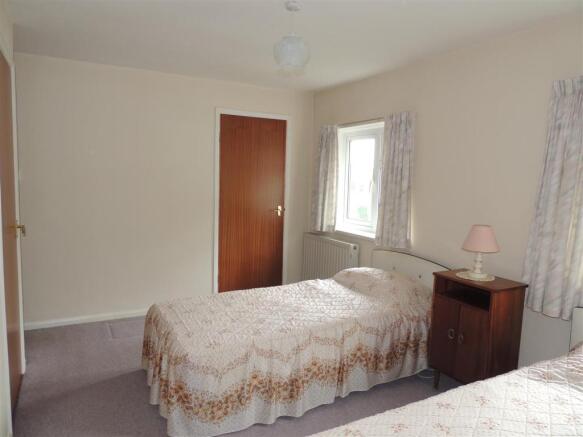 Bedroom: