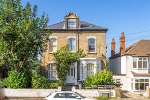 Flat 5, 11, Auckland Hill, London SE27 9PF