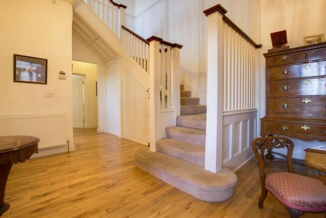 Entrance Porch & Hallway