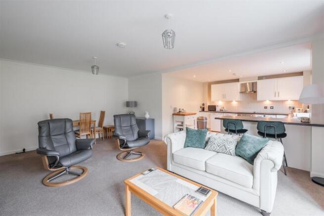 1 bed Apartment for sale Image 7