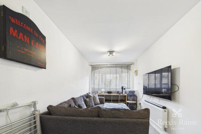 4 bed Terraced for sale Image 10