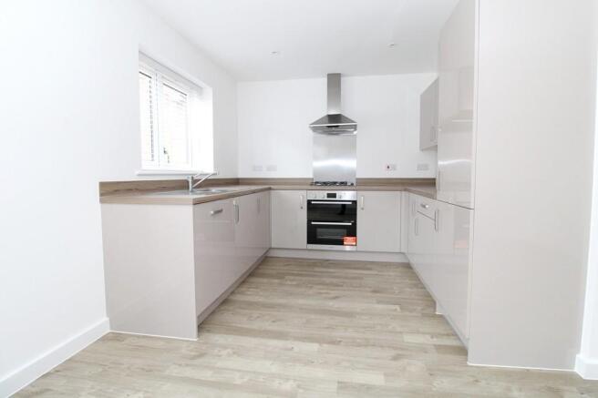 30 Rievaulx Way - kitchen.jpg