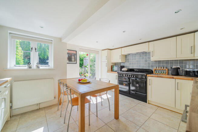 Kitchen/Breakfast