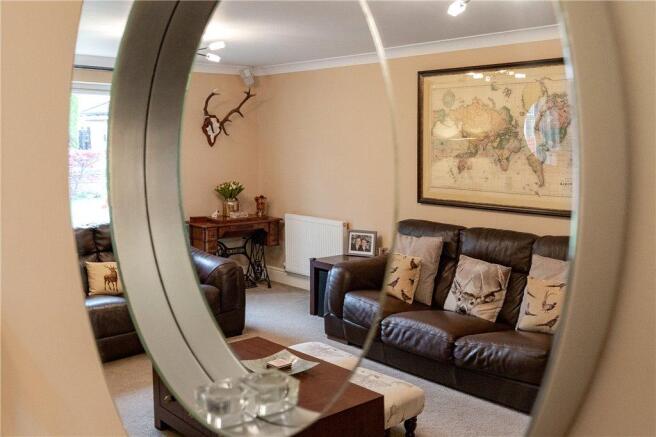 Lounge 3