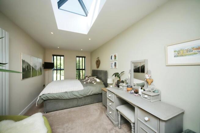 Maseter Bedroom