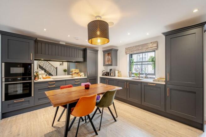 2 bed Terraced for sale Image 8