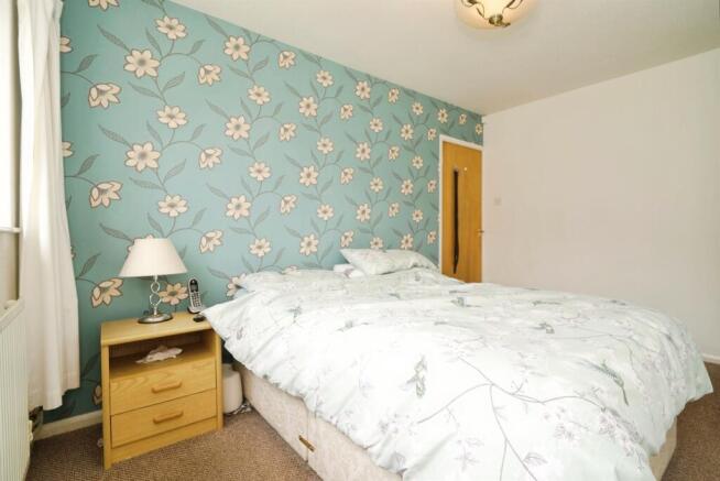 3 bed Detached Bungalow for sale Image 7