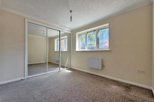 Ferrier Close, Parkwood, Gillingham, ME8 photo 4