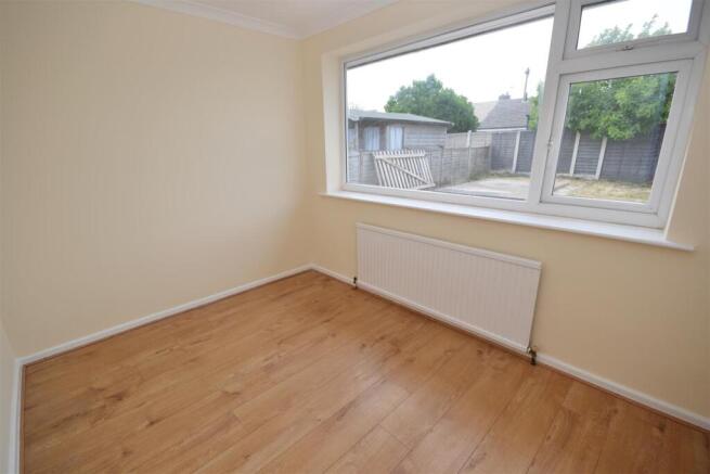 2 bed Semi-Detached Bungalow for sale Image 7