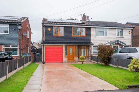 Shetland Way, Davyhulme, Manchester, M41