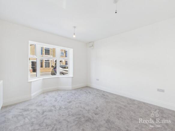 3 bed Semi-Detached to rent Image 7