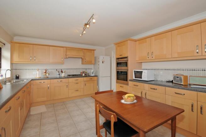 Kitchen/Breakfast