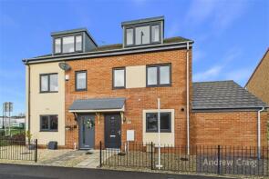 15, Lyons Way, South Shields NE33 5EL