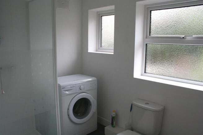 Shower Room.jpg