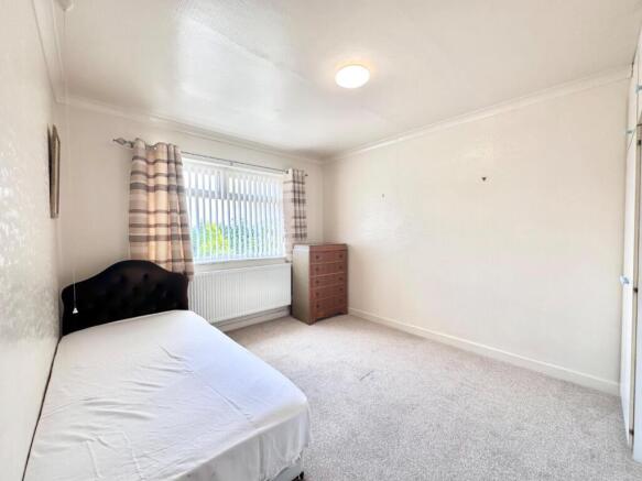 2 bed Semi-Detached Bungalow for sale Image 11