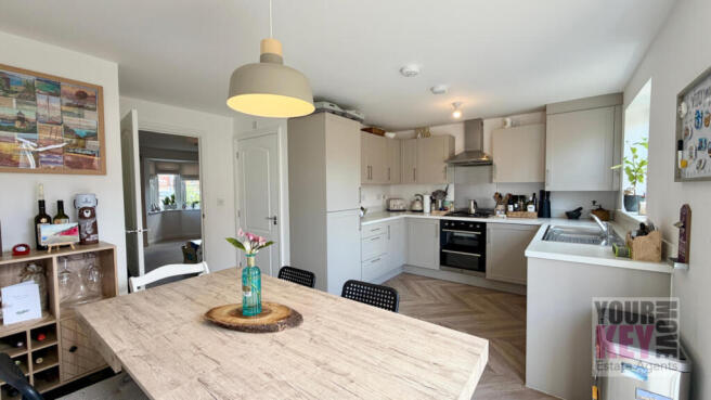Property Image 3 for Gray Clo e, Hawkinge, Folke t