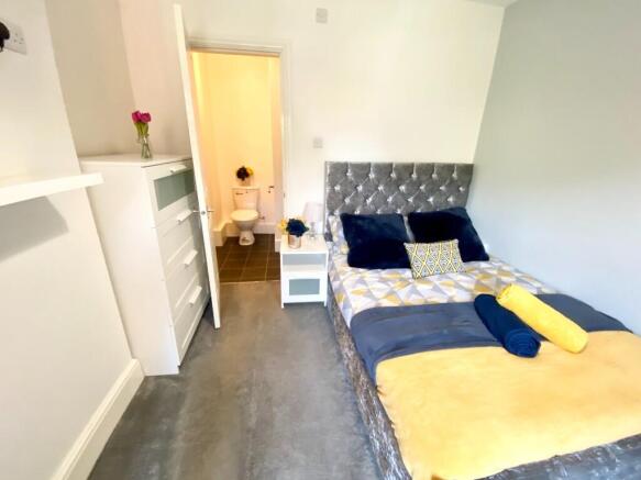 Double Bed