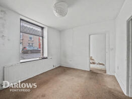 58, Coedpenmaen Road, Pontypridd CF37 4LP