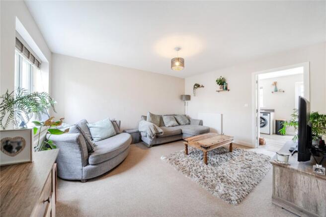 3 bed Semi-Detached for sale Image 4